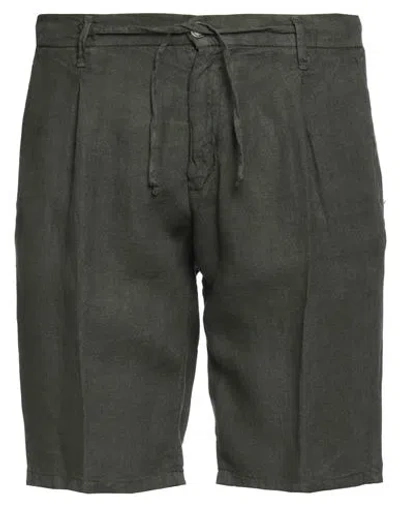 Ago.ra.lo Ago. Ra. Lo. Man Shorts & Bermuda Shorts Military Green Size 38 Linen