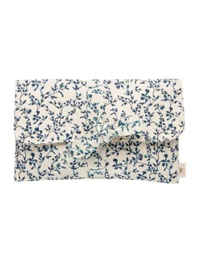 Pre-owned Agua Bendita Canvas Clutch In Neutrals