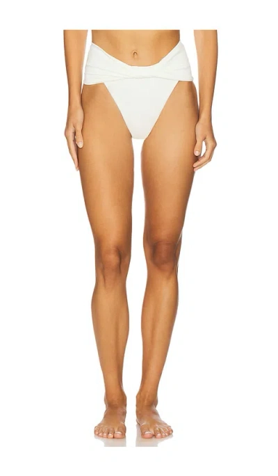 Agua Bendita Lily Bikini Bottom In White