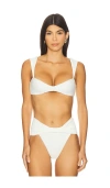 Agua Bendita Malory Bikini Top In Red