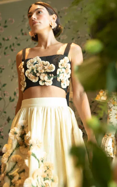 Agua By Agua Bendita Cacao Verso Floral Appliqué Linen Cropped Top In Green