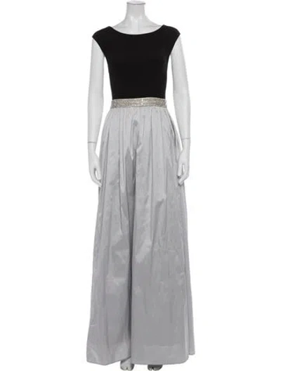 Pre-owned Aidan Mattox Bateau Neckline Long Dress In Grey