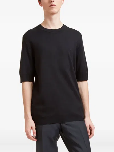 Aiezen Half-length-sleeve Crew-neck T-shirt In Black