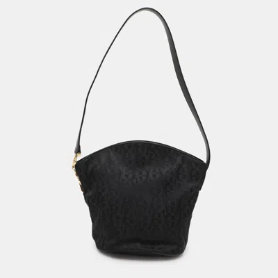 Pre-owned Aigner Black Signature Canvas And Leather Shoulder Bag