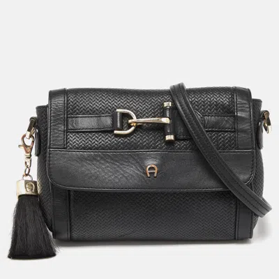 Pre-owned Aigner Black Textured Leather Cavallina Crossbody Bag
