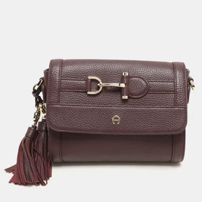 Pre-owned Aigner Burgundy Leather Cavallina Crossbody Bag