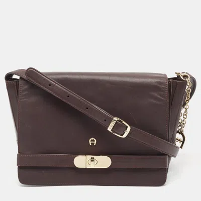 Aigner Burgundy Leather Turnlock Flap Shoulder Bag In Brown