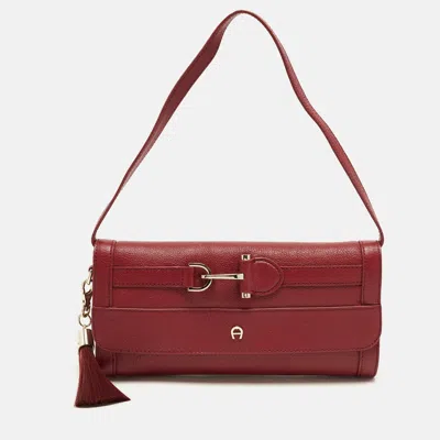 Pre-owned Aigner Cavallina Flap Red Leather Clutch Bag