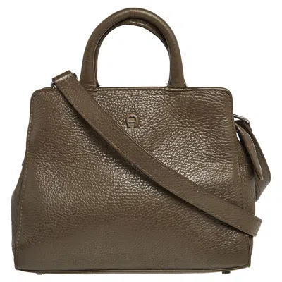Aigner Dark Beige Grained Leather Cybill Tote In Sand