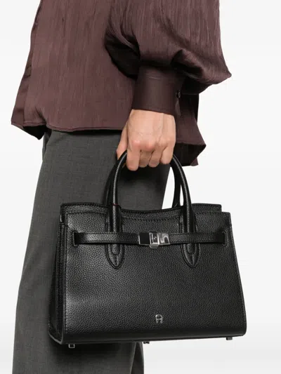 Aigner Farah M Grained Leather Tote Bag In Black