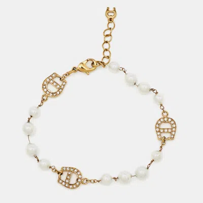Pre-owned Aigner Gold Tone Crystal Logo Faux Pearl Station Bracelet