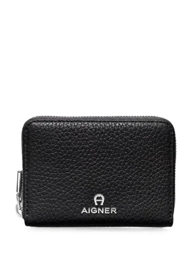 Aigner Ivy Grained Leather Wallet In Black