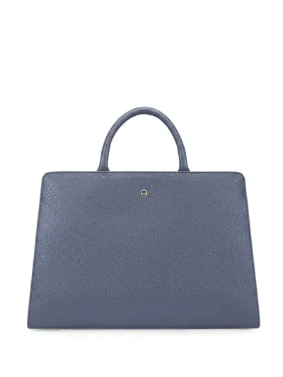 Aigner Grosse Cybill Tote Bag Aus Gekörntem Leder In Blue