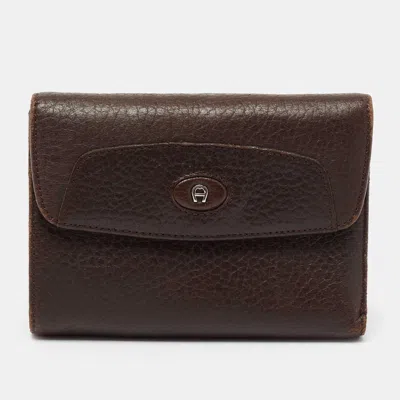 Aigner Leather Logo Flap Trifold Wallet In Brown