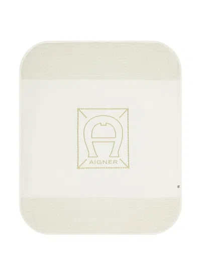 Aigner Logo Blanket In Neutral
