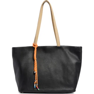 Aimee Essex Leather Tote In Black