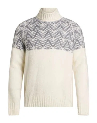 Aion Man Turtleneck Cream Size 40 Cashmere, Silk In White