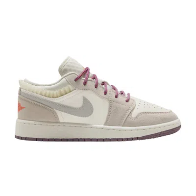 Pre-owned Air Jordan 1 Low Gs 'sail Violet Dust' | Cream | Kid's Size 5 In White