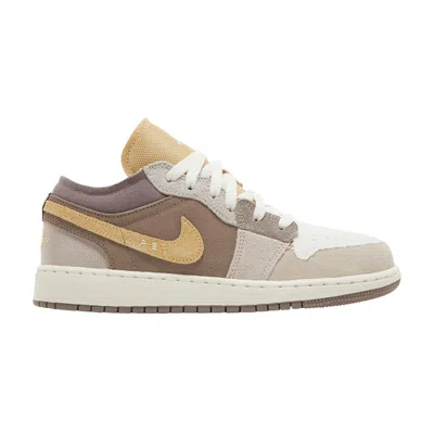 Pre-owned Air Jordan 1 Low Se Craft Gs 'inside Out - Taupe Haze' | Tan | Kid's Size 6 In Brown