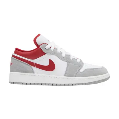 Pre-owned Air Jordan 1 Low Se Gs 'light Smoke Grey Gym Red' | Kid's Size 3.5