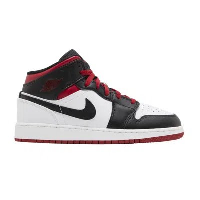 Pre-owned Air Jordan 1 Mid Gs 'gym Red Black Toe' | Kid's Size 5