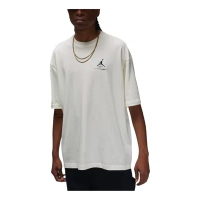 Air Jordan Flight Essentials Oversized T-shirt Asia Sizing 'summit White'