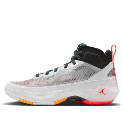 Air Jordan (gs)  37 Low Guo Pf 'guo Ailun' In White