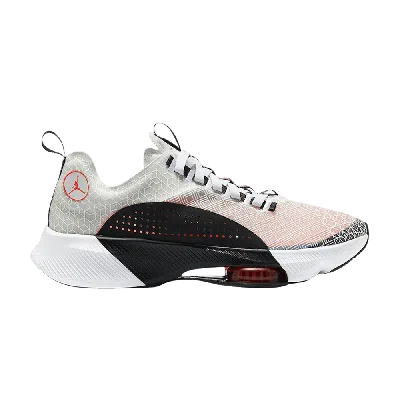Pre-owned Air Jordan Jordan Air Zoom Renegade 'infrared' In White