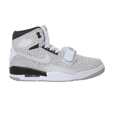Pre-owned Air Jordan Jordan Legacy 312 Gs 'flip' | White | Kid's Size 6.5