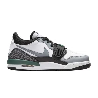 Pre-owned Air Jordan Jordan Legacy 312 Low Gs 'oxidized Green' | White | Kid's Size 4.5
