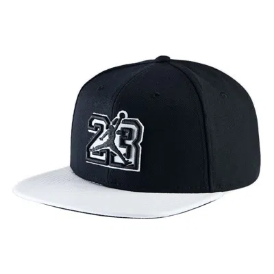 Air Jordan Pro Jumpman Classic Snapback 'black White' In Multi