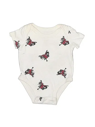 Pre-owned Air Jordan Babies' Short Sleeve Onesie In White