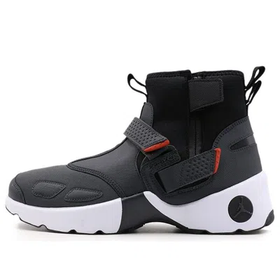 Air Jordan Trunner Lx High 'anthracite' In Black