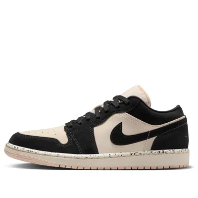 Air Jordan (wmns)  1 Low 'black Guava Ice'