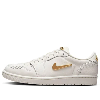 Air Jordan (wmns)  1 Low Method Of Make 'sail Metallic Gold'