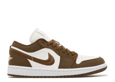 Air Jordan Wmns  1 Low Se 'light Olive' In Green