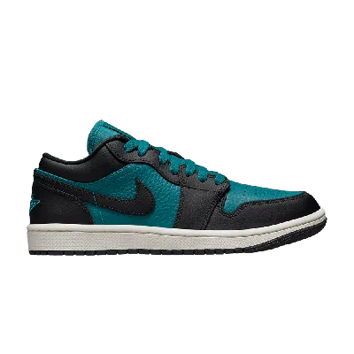 Pre-owned Air Jordan Wmns  1 Low Se 'split - Bright Spruce' In Green