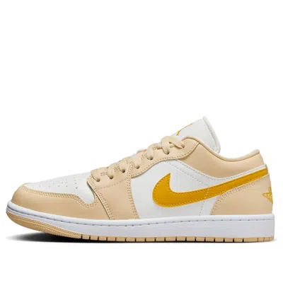 Air Jordan (wmns)  1 Low 'team Gold' In Neutral