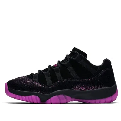 Air Jordan (wmns)  11 Low 'rook To Queen' In Black