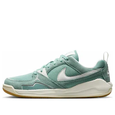 Air Jordan (wmns)  Cmft Era 'cannon Sail' In Green