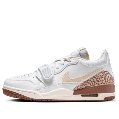 Air Jordan (wmns)  Legacy 312 Low 'white Legend Light Brown'
