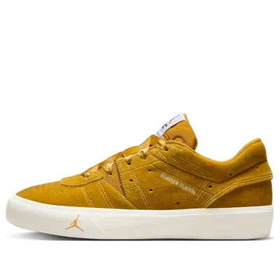 Air Jordan (wmns)  Series 01 Gold Velvet
