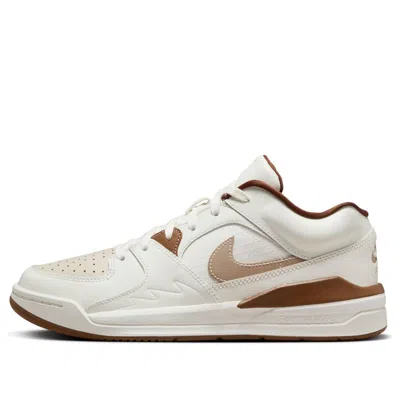 Air Jordan (wmns)  Stadium 90 'sail Light British Tan' In White