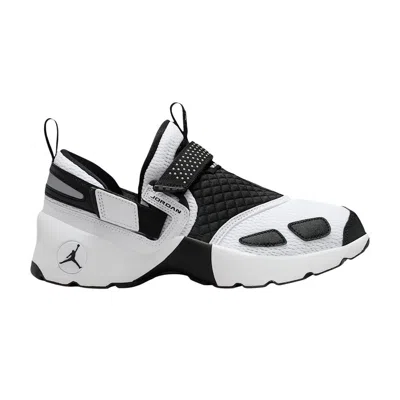 Pre-owned Air Jordan Wmns  Trunner Lx 'white Reflective Silver' | Women's Size 7