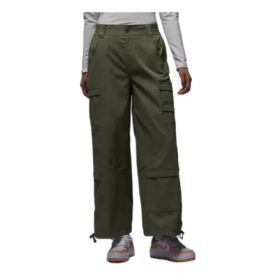 Air Jordan (wmns)  Women Heavy Weight Chicago Pants Asia Sizing 'olive' In Green
