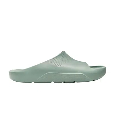 Pre-owned Air Jordan Wmns Jordan Post Slide 'jade Smoke' In Green