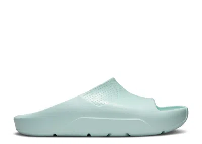 Air Jordan Wmns Jordan Post Slide 'light Dew' In Green