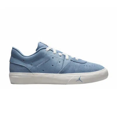 Pre-owned Air Jordan Wmns Jordan Series Es 'chambray' In Blue