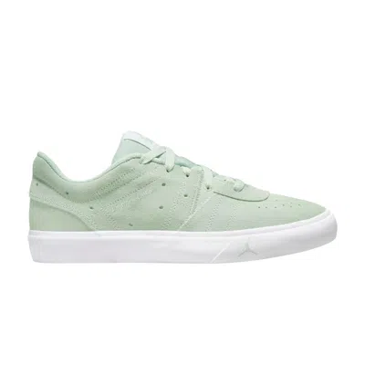 Pre-owned Air Jordan Wmns Jordan Series Es 'pistachio Frost' In Green