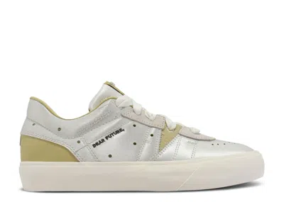 Air Jordan Wmns Jordan Series.02 'dear Future - Phantom' In White